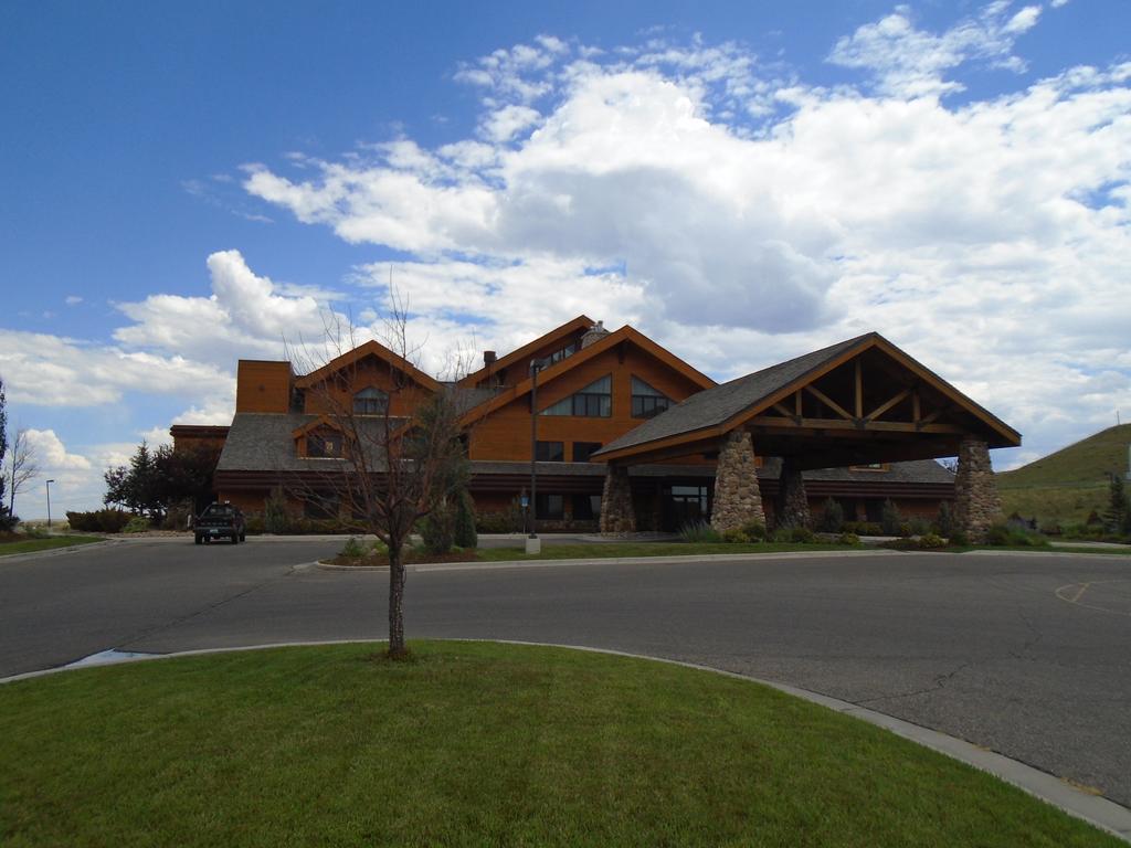 Casper C'Mon Inn Hotel & Suites Evansville Exterior photo